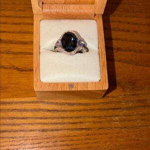 Elegant Silver and Blue Gemstone Ring